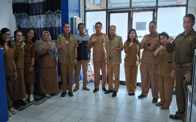 SPMB Dibuka, Sekdisdikprov Kalteng Sidak ke SMA Negeri 5 Palangka Raya